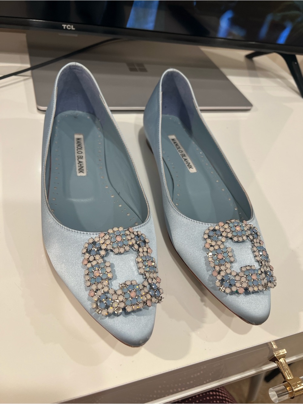 MANOLO BLAHNIK
Manolo Blahnik Hangisi baby blue satin ballet flats with jewels